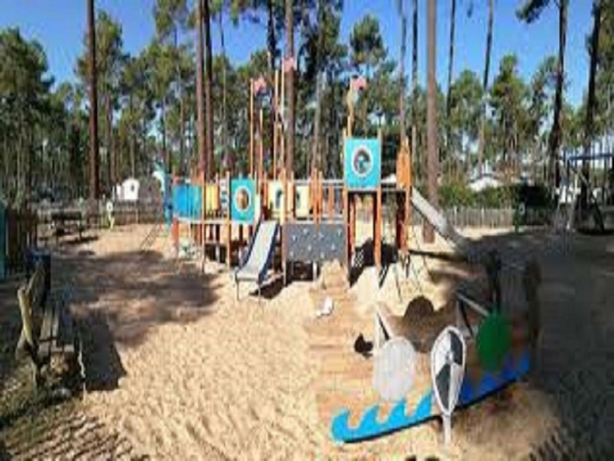 Mobilhome Saint Julien En Born Экстерьер фото