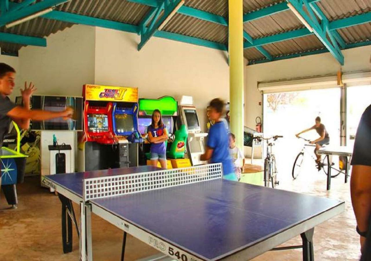 Mobilhome Saint Julien En Born Экстерьер фото